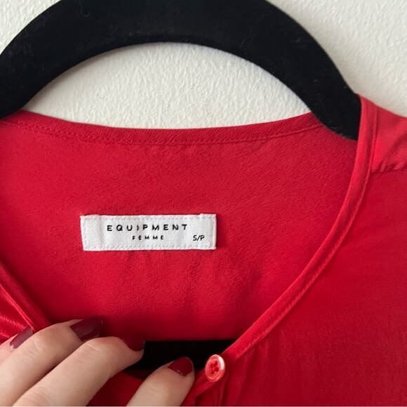 Equipment Kenley Silk Flare Sleeve Blouse - Picture 6 of 10